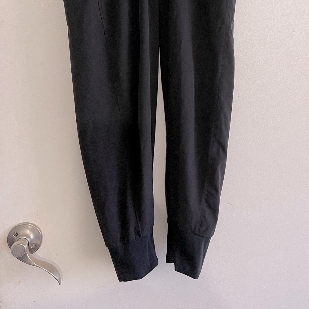Black Joggers, size Small